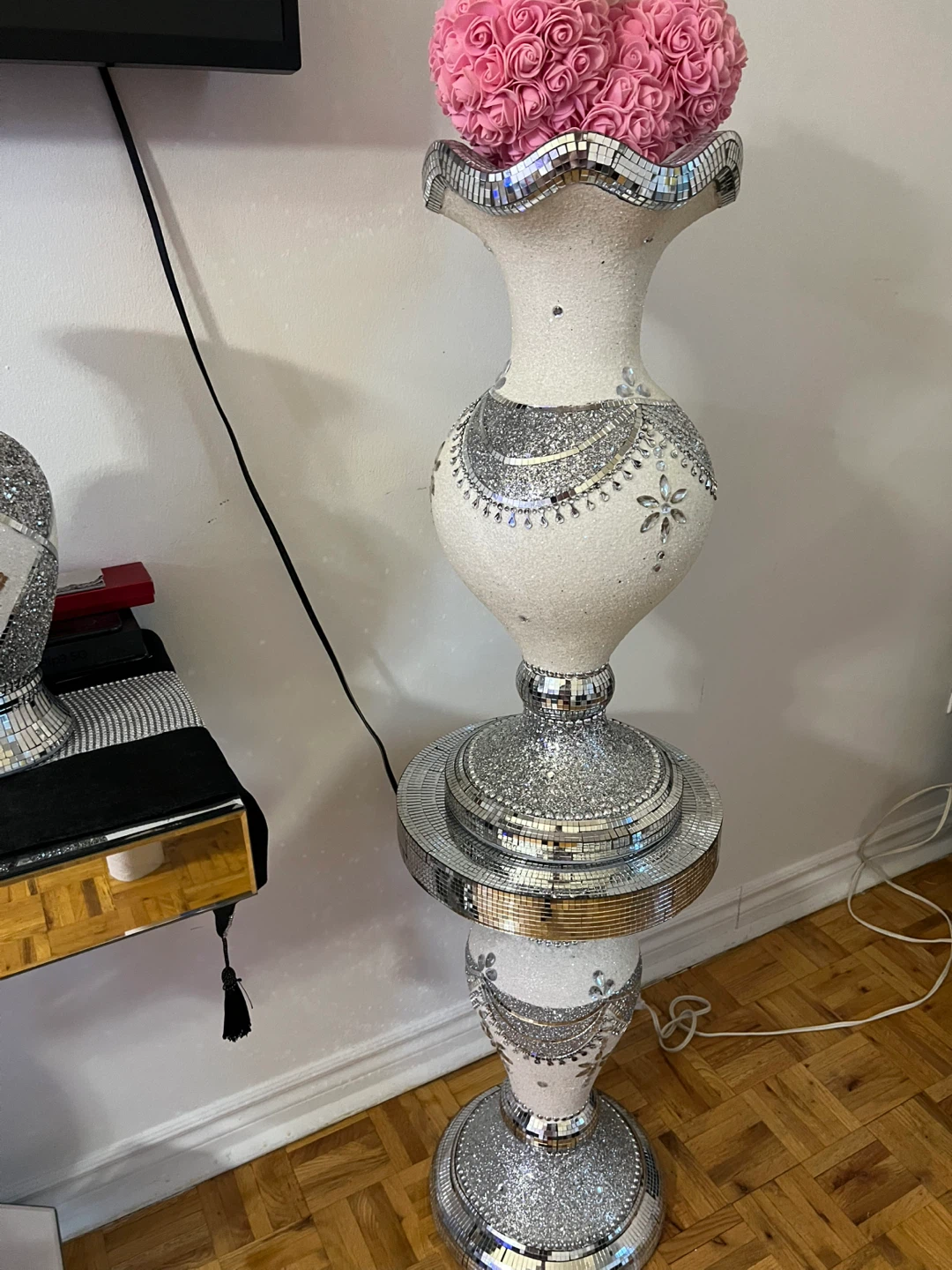 Decorative Vase & Console Table Set - photo 3