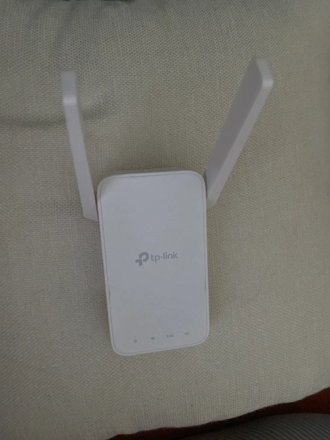 TP-Link RE315 AC1200 WiFi Range Extender - New thumbnail
