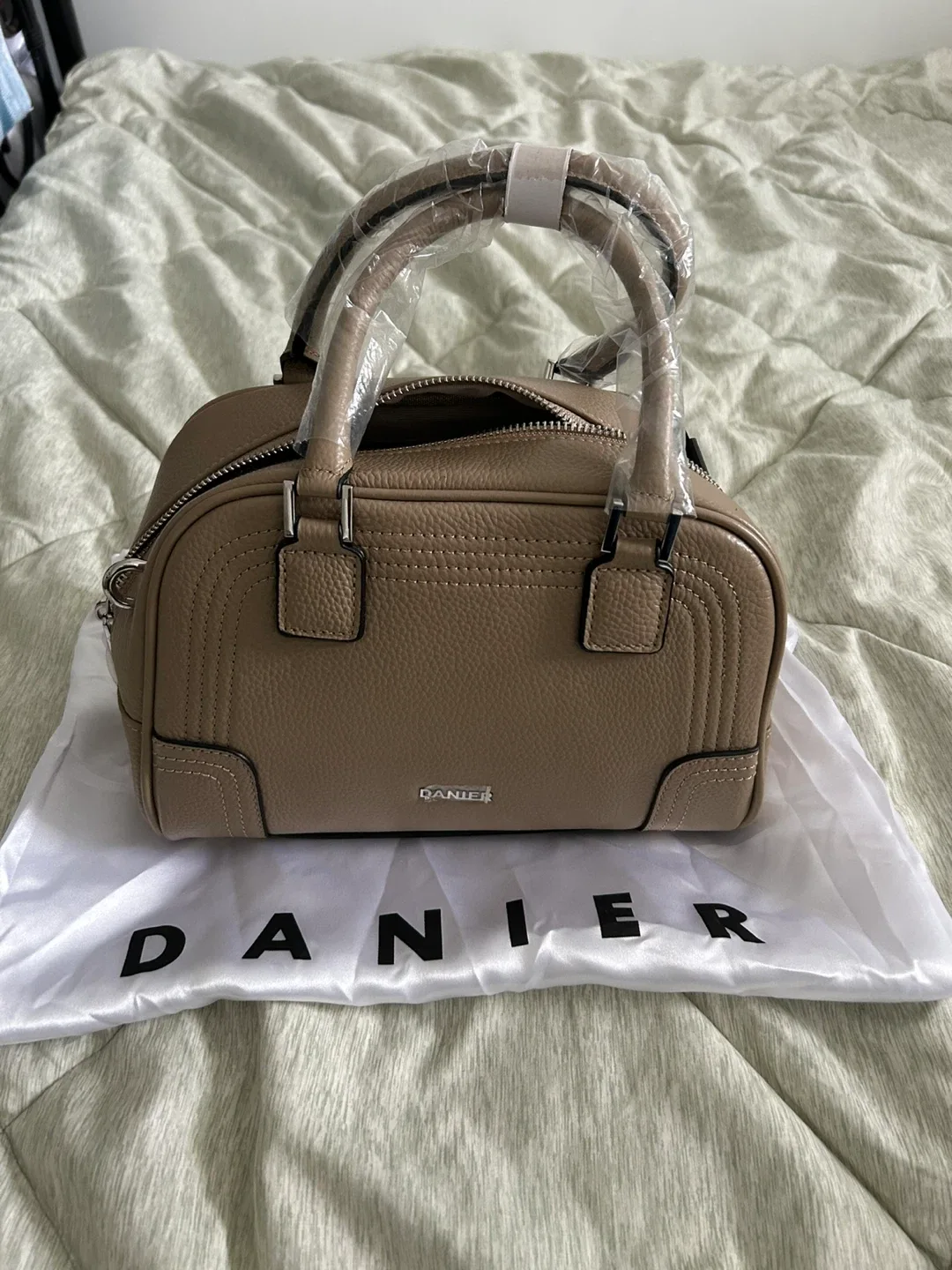 Danier Leather Handbag thumbnail