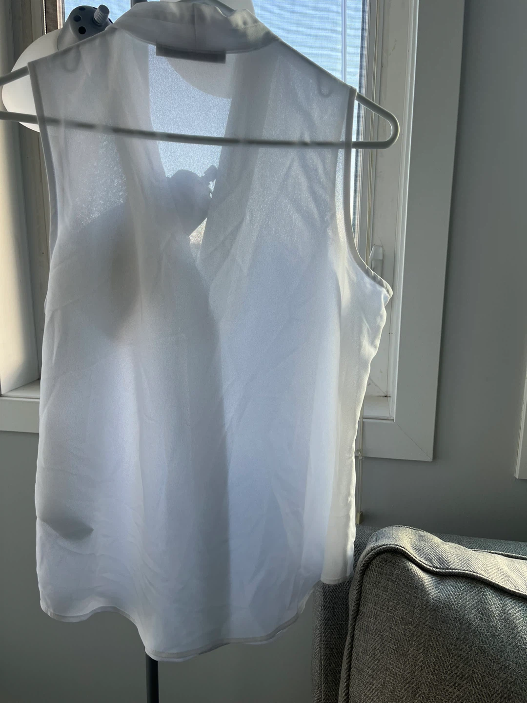 Dex White Sleeveless Blouse - Size M - photo 3