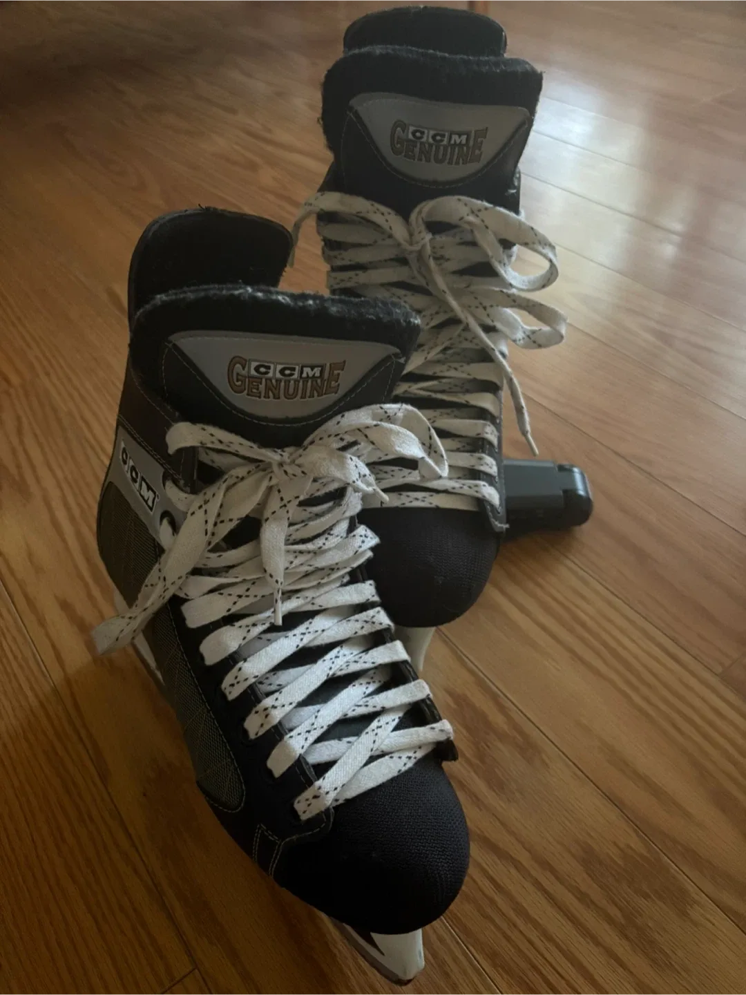 CCM Genuine Ice Hockey Skates