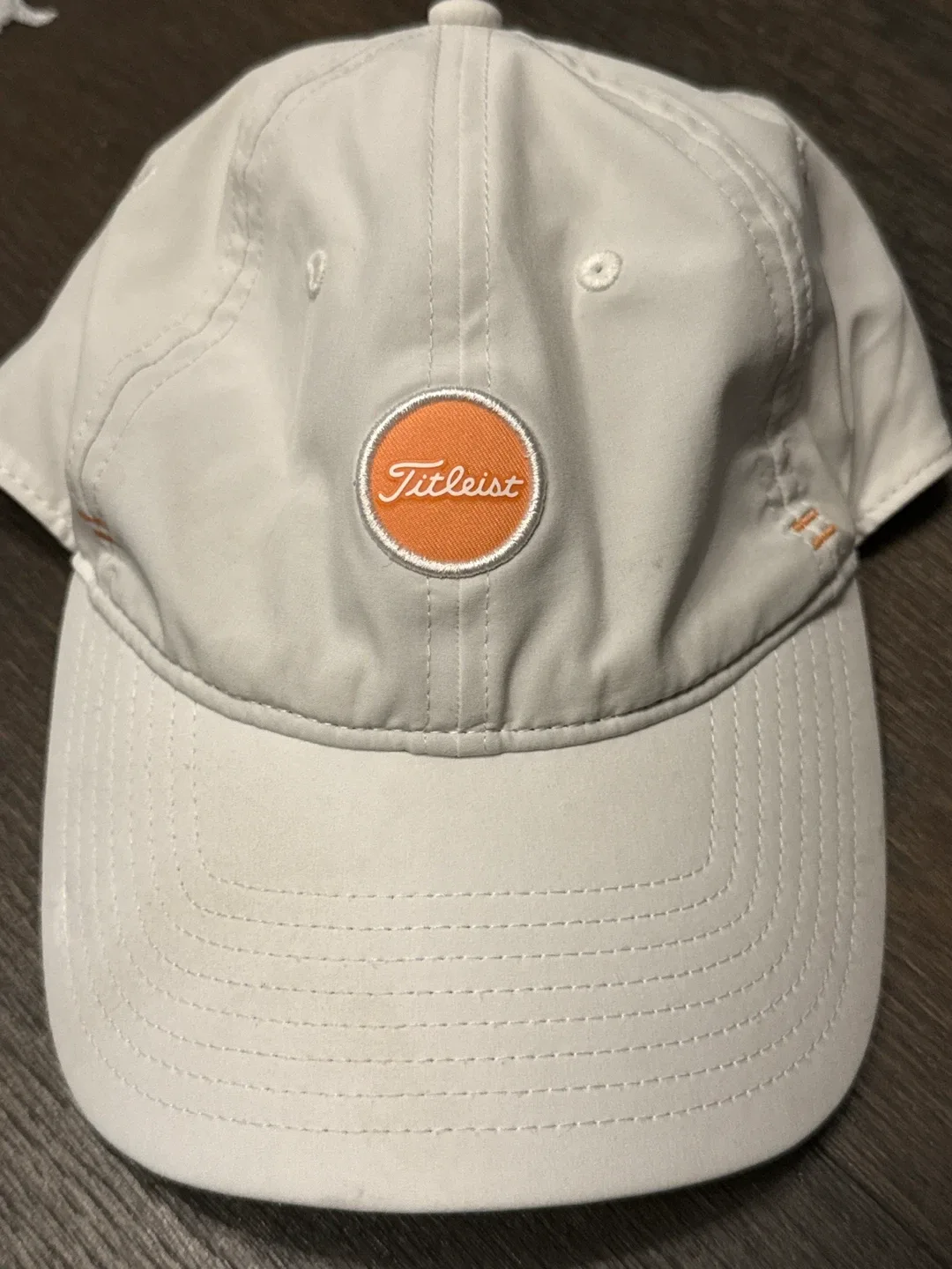 Titleist Golf Hat (women’s) thumbnail
