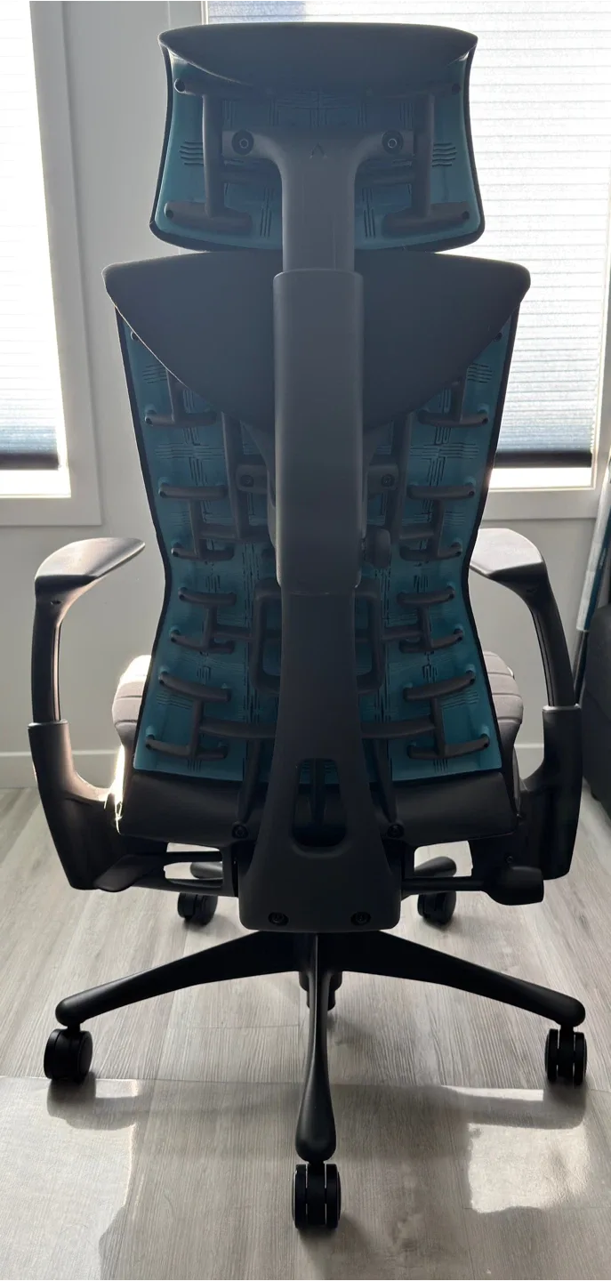 Herman Miller Embody Logitech Gaming Chair image indicator(3)