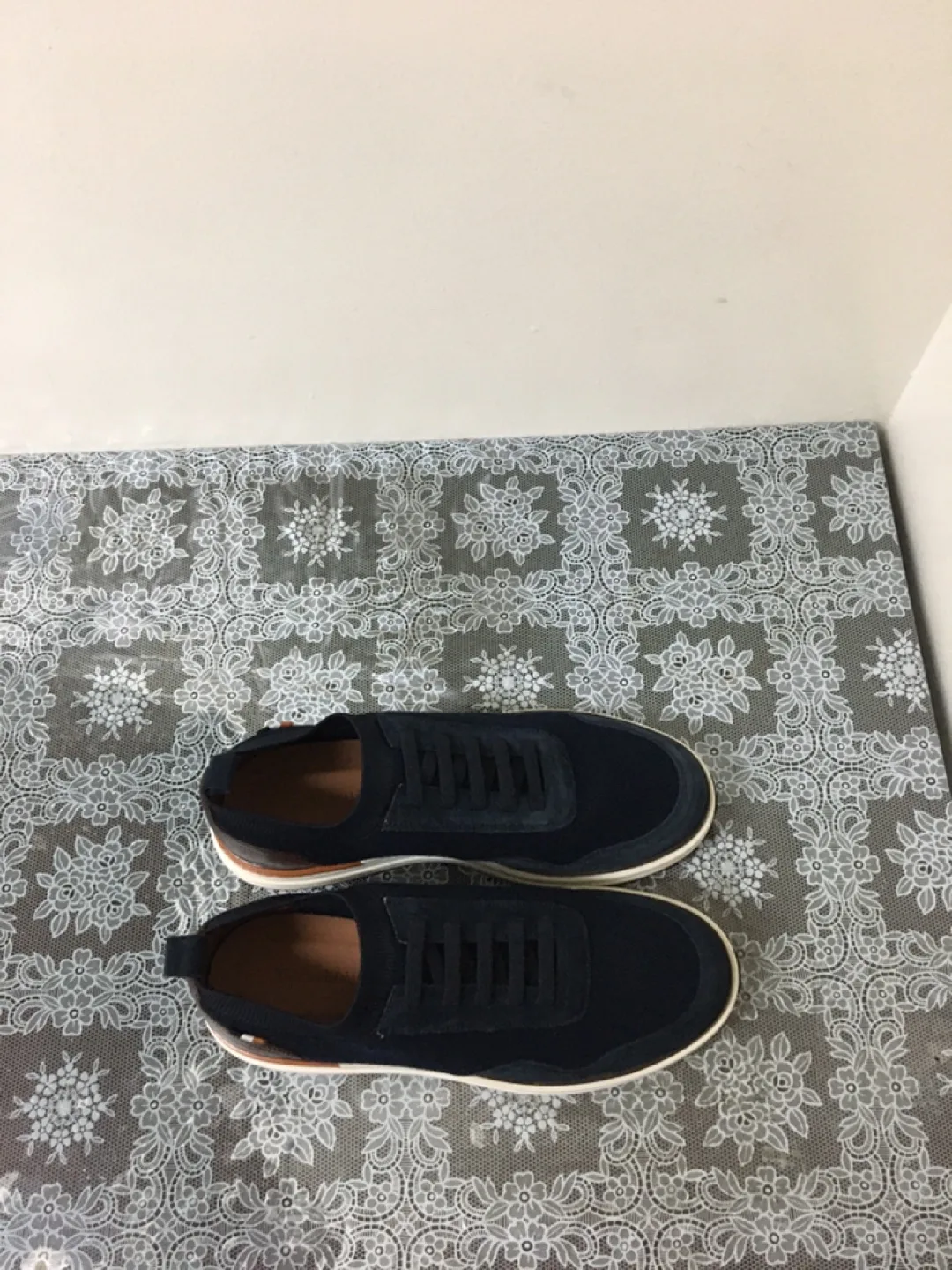 Allen Edmonds Navy Blue Knit Sneakers image indicator(4)
