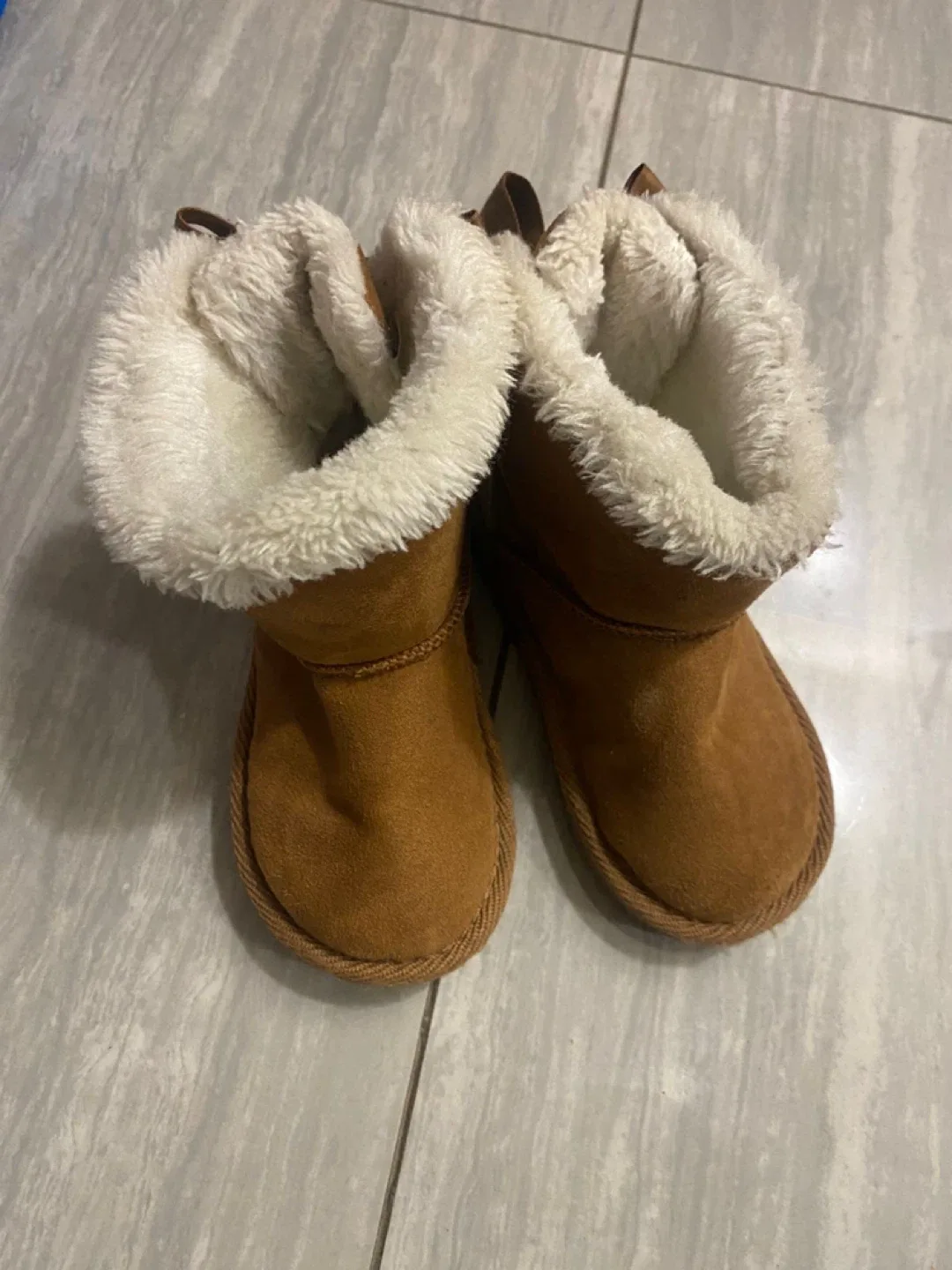 Brown Winter Boots - Size 7 thumbnail