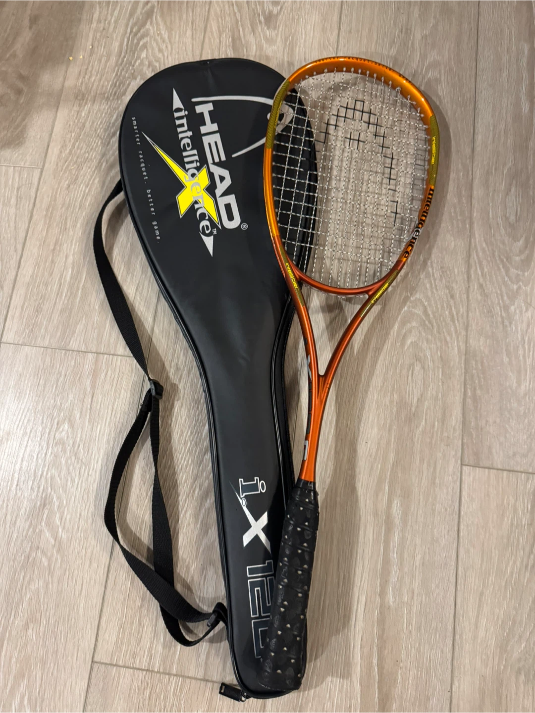 Head Intelligence i.X120 Squash Racquet with Case