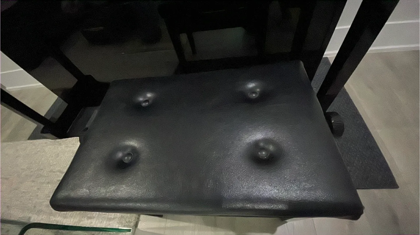 Kawai Upright Piano with Bench - Black image indicator(6)