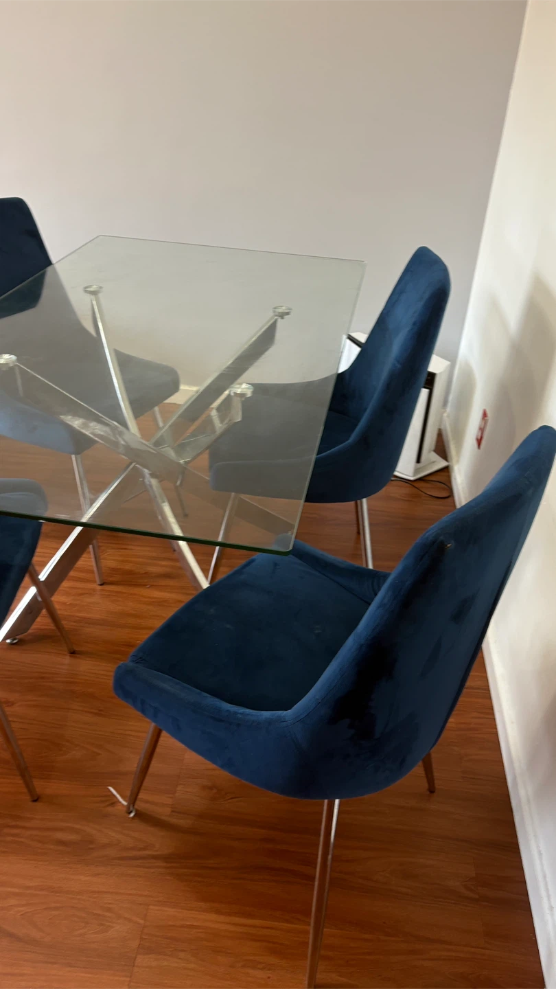 Glass Dining Table with 4 Blue Velvet Chairs - photo 3