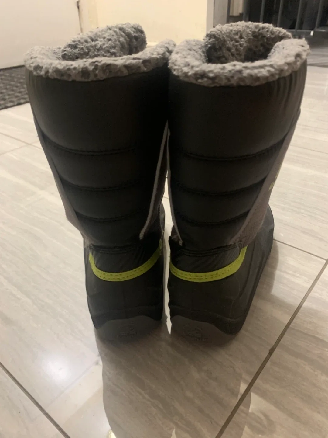 Kamik Size 2 Kids' Winter Boots image indicator(4)