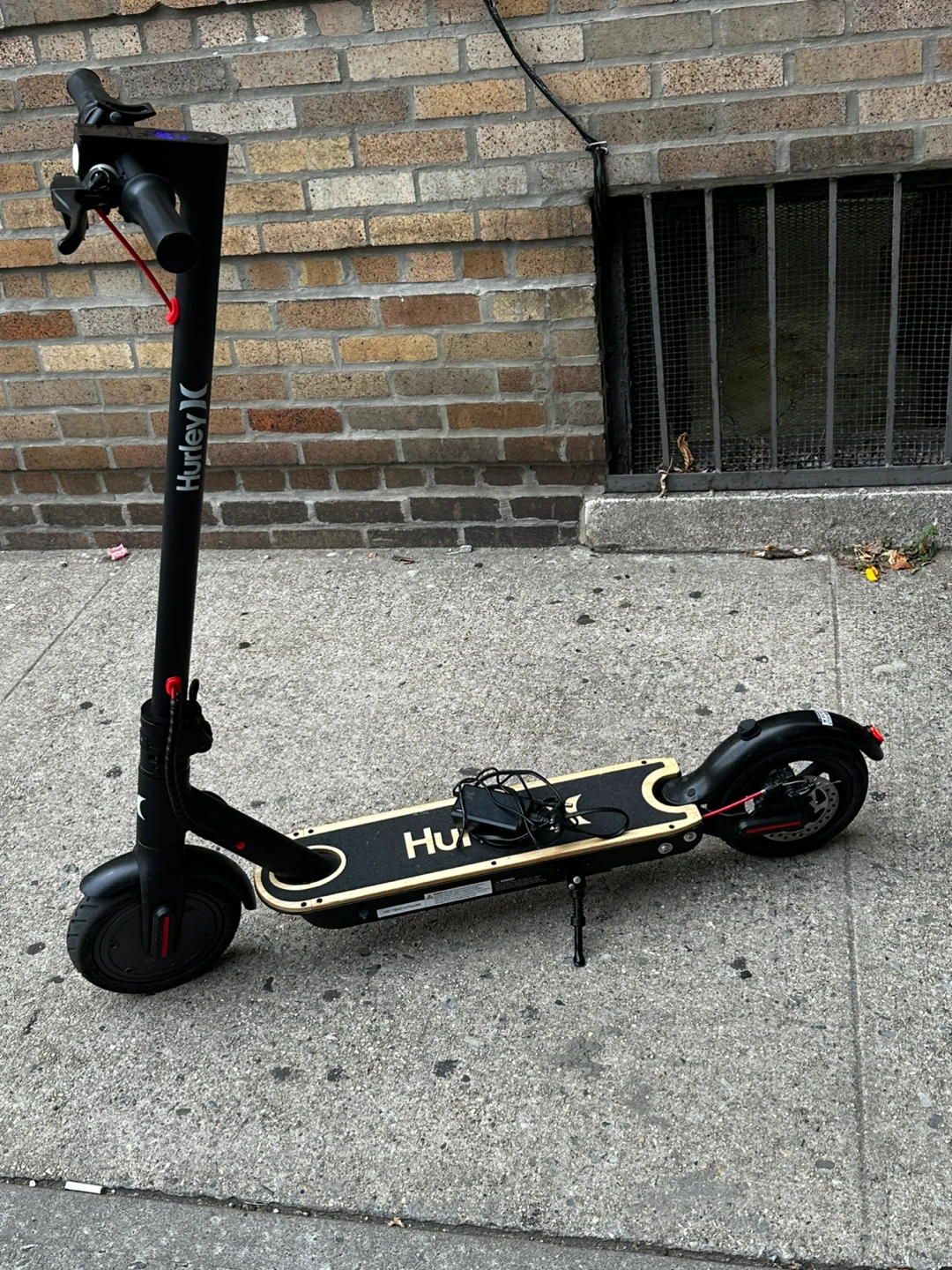 Hurley Electric Scooter - Black - photo 4
