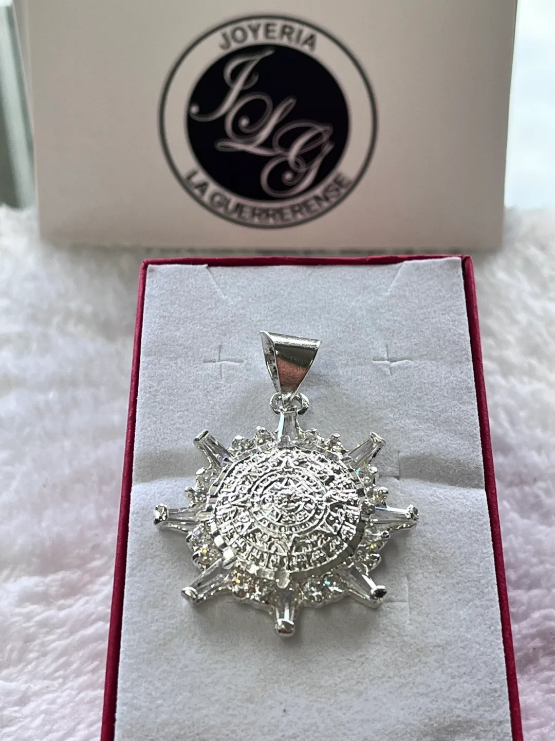 Joyería  La Guerrerense Aztec Pendant thumbnail