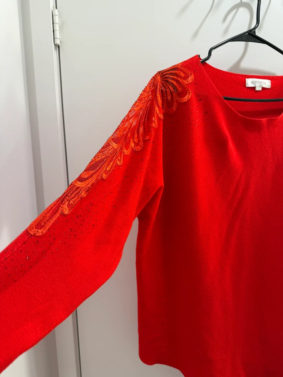 MOSNOVA Red Sweater - Size XXL image indicator(2)