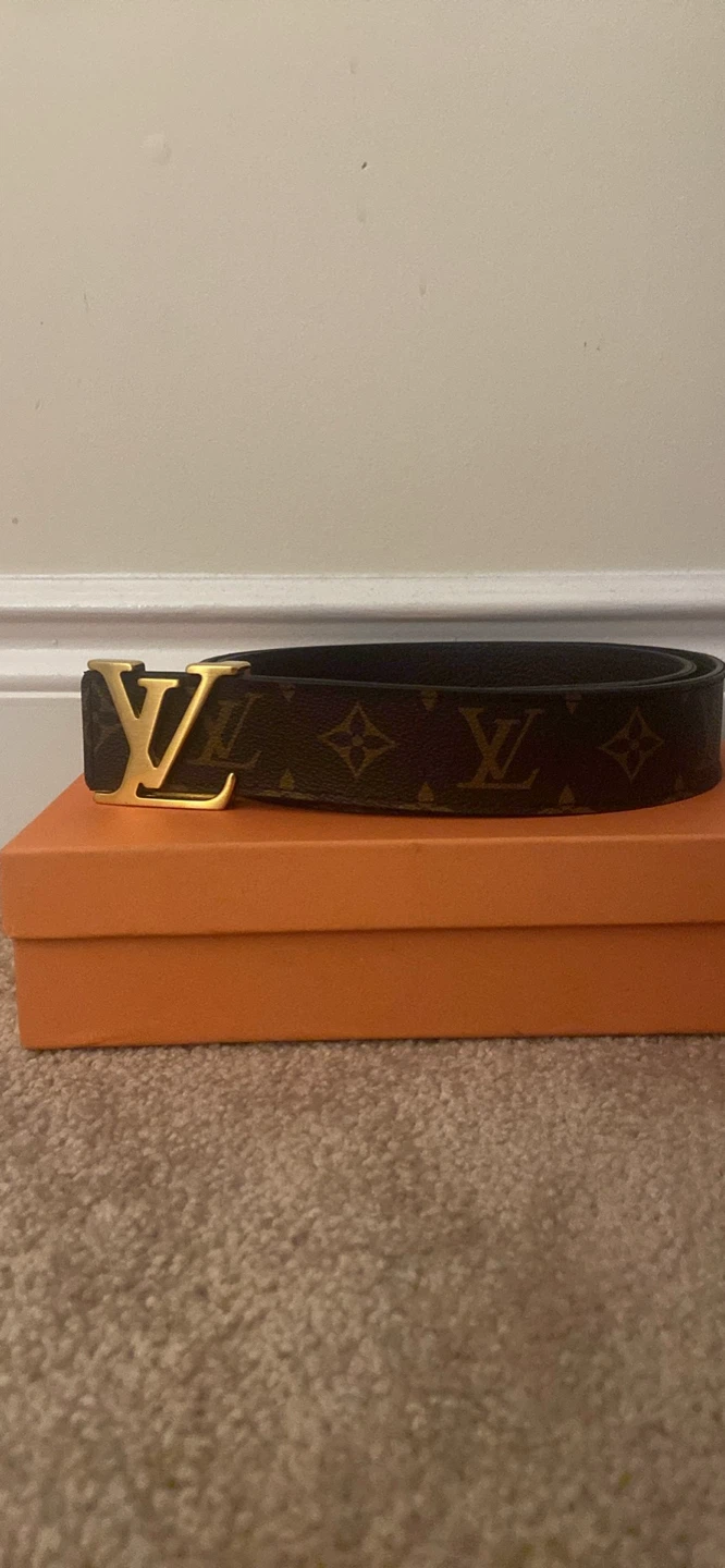 Louis Vuitton Belt with Box