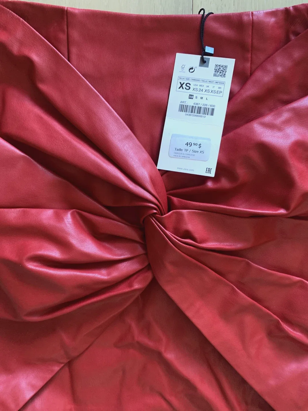 Zara Red Faux Leather Mini Skirt - Size XS image indicator(3)