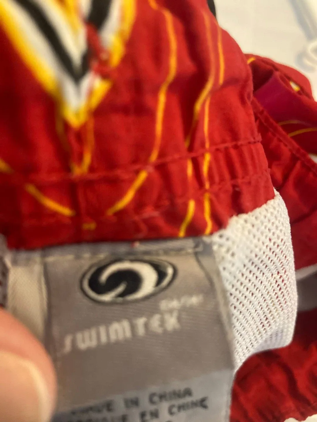 Boys swimming shorts image indicator(4)