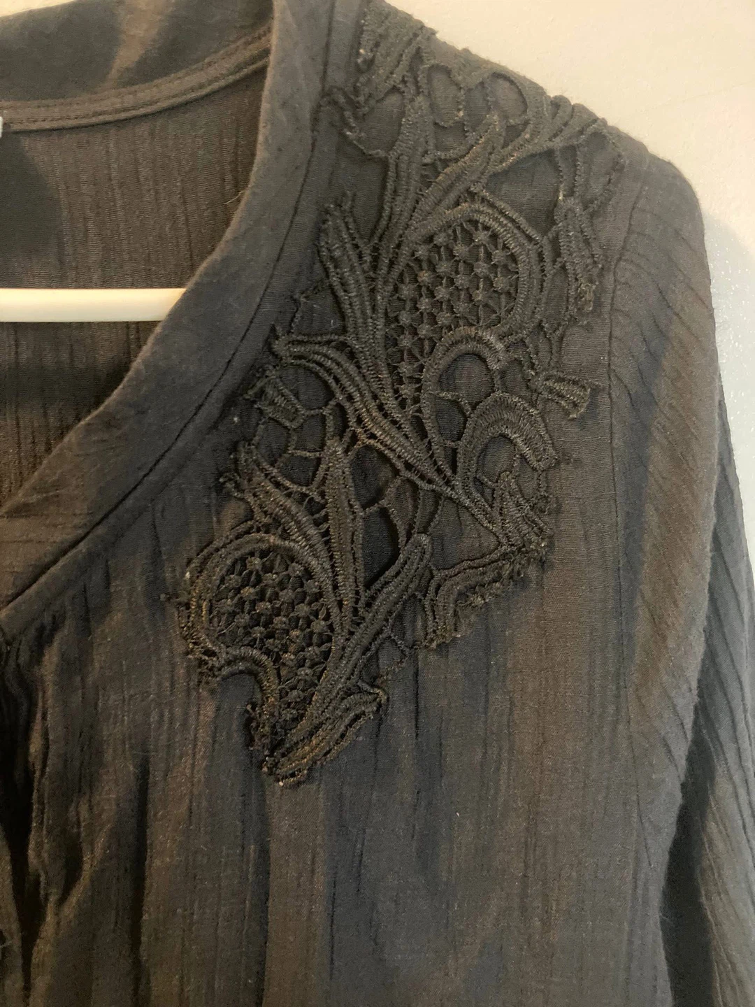 Women’s long sleeve dress shirt - photo 2