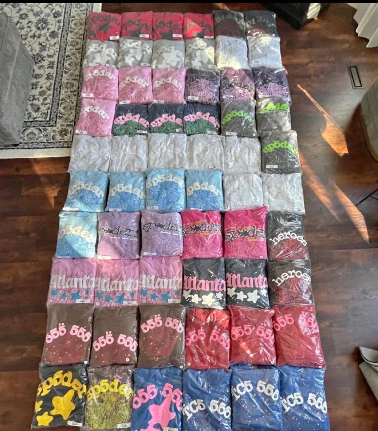 Vendor and seller! Sp5der, denim tears and more image indicator(2)