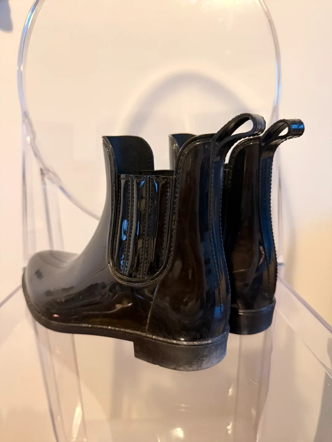 Black Ankle Rain Boots image indicator(3)