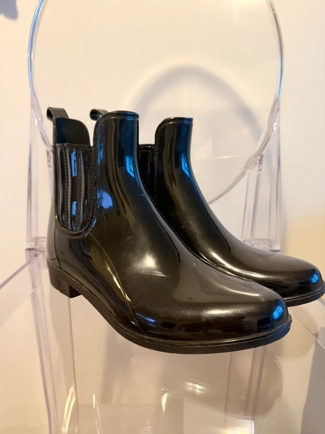 Black Ankle Rain Boots image indicator(2)