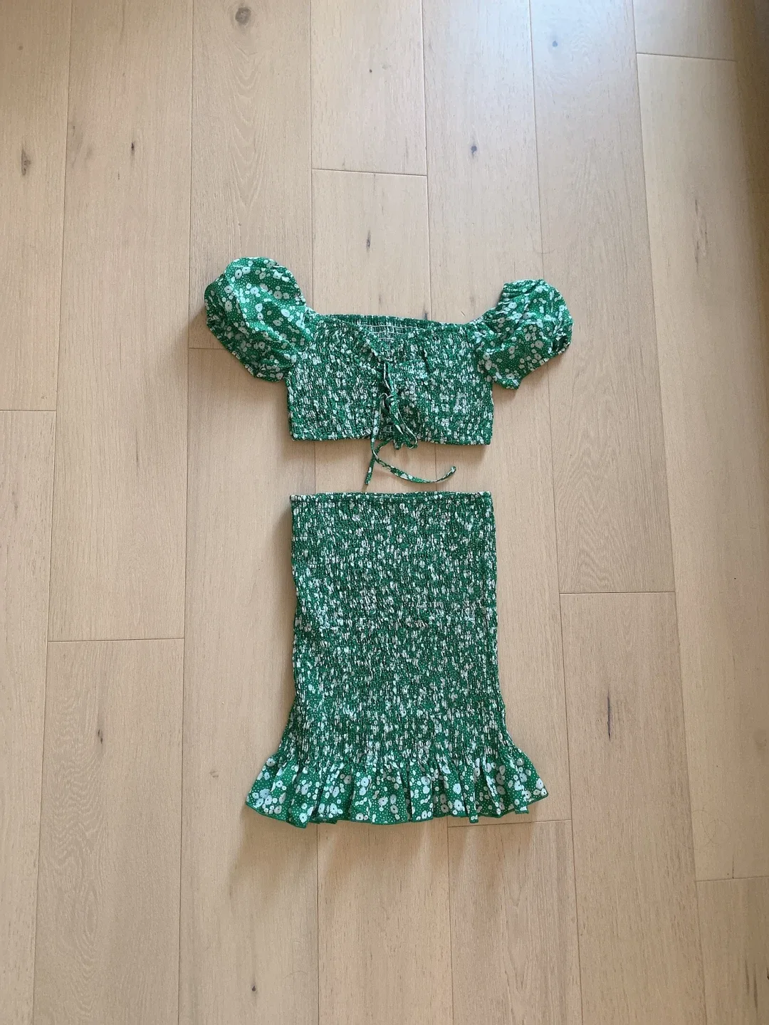 Shein Green Floral Two-Piece Set - Size XS thumbnail