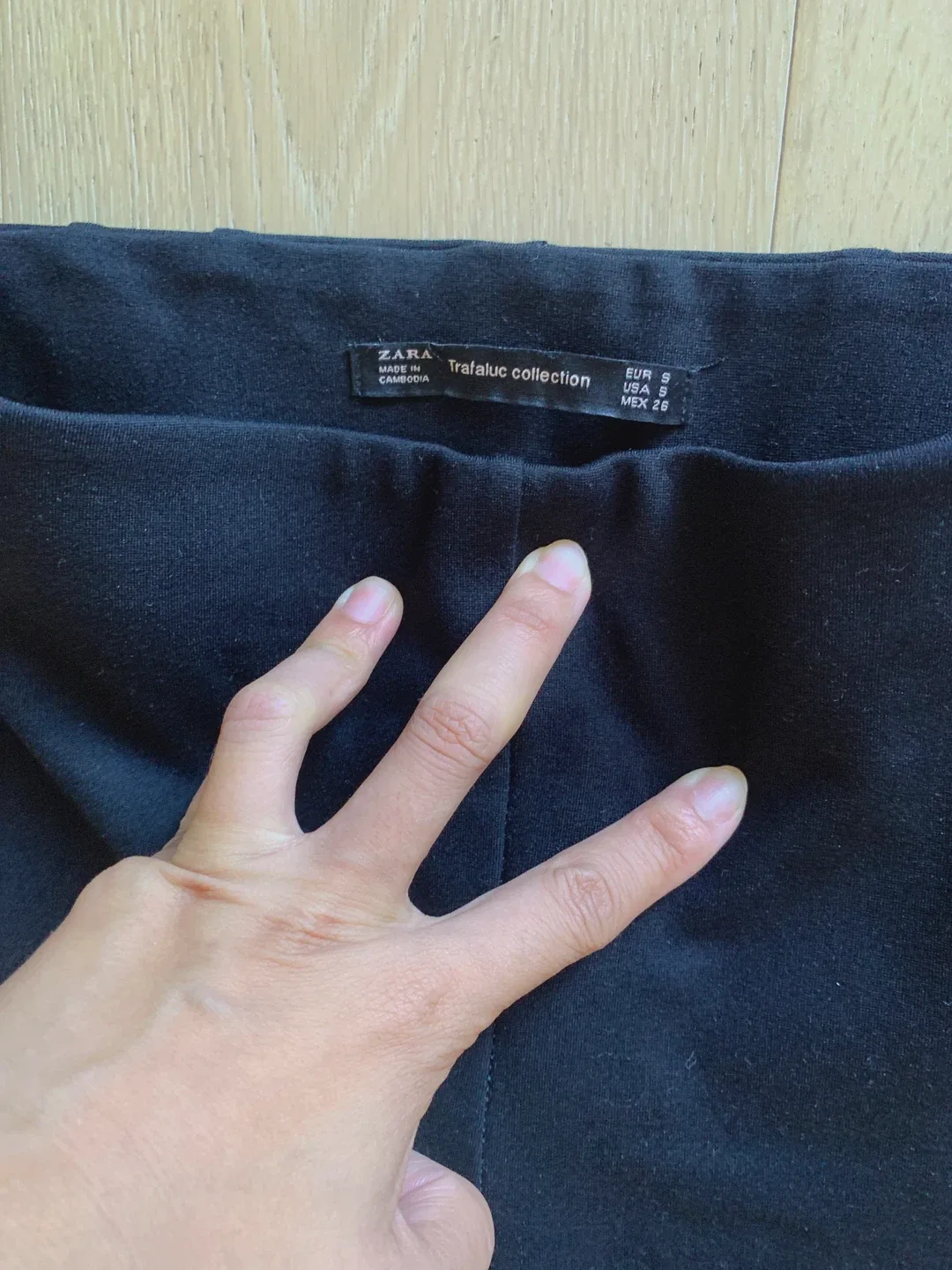 Zara Trafaluc Collection Black Pants - Size S image indicator(3)