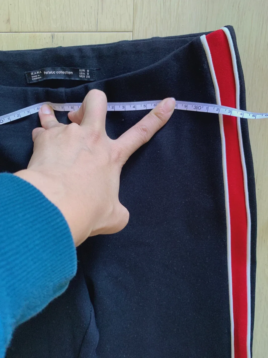 Zara Trafaluc Collection Black Pants - Size S image indicator(4)