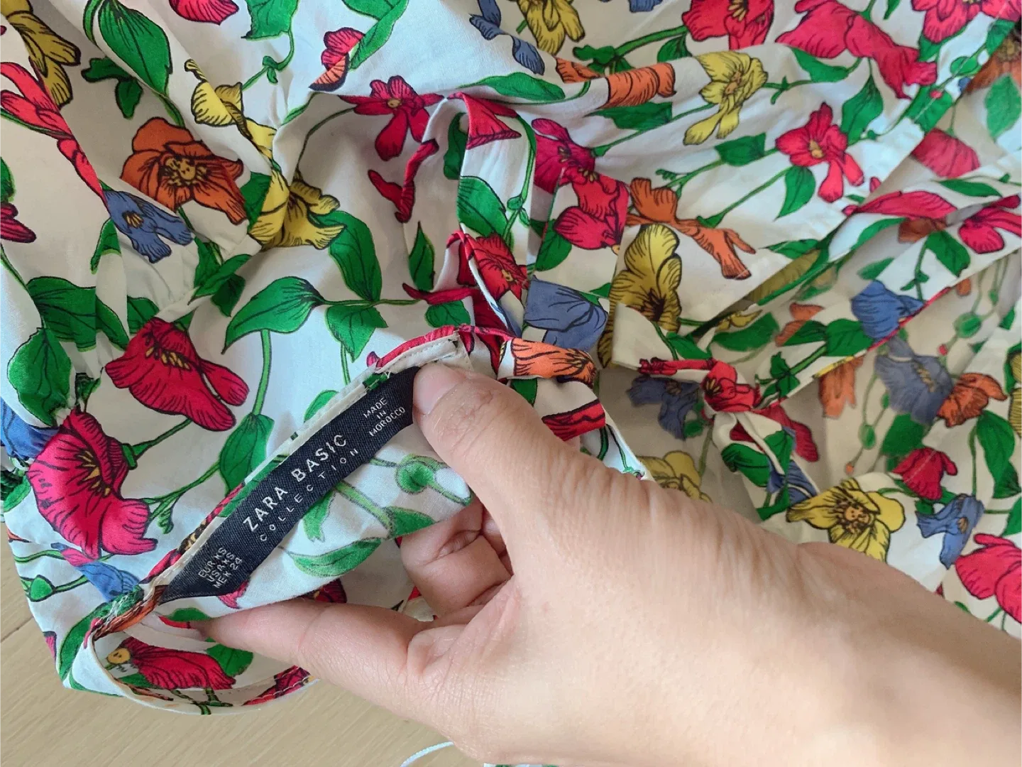 Zara Floral Print Blouse size XS image indicator(8)