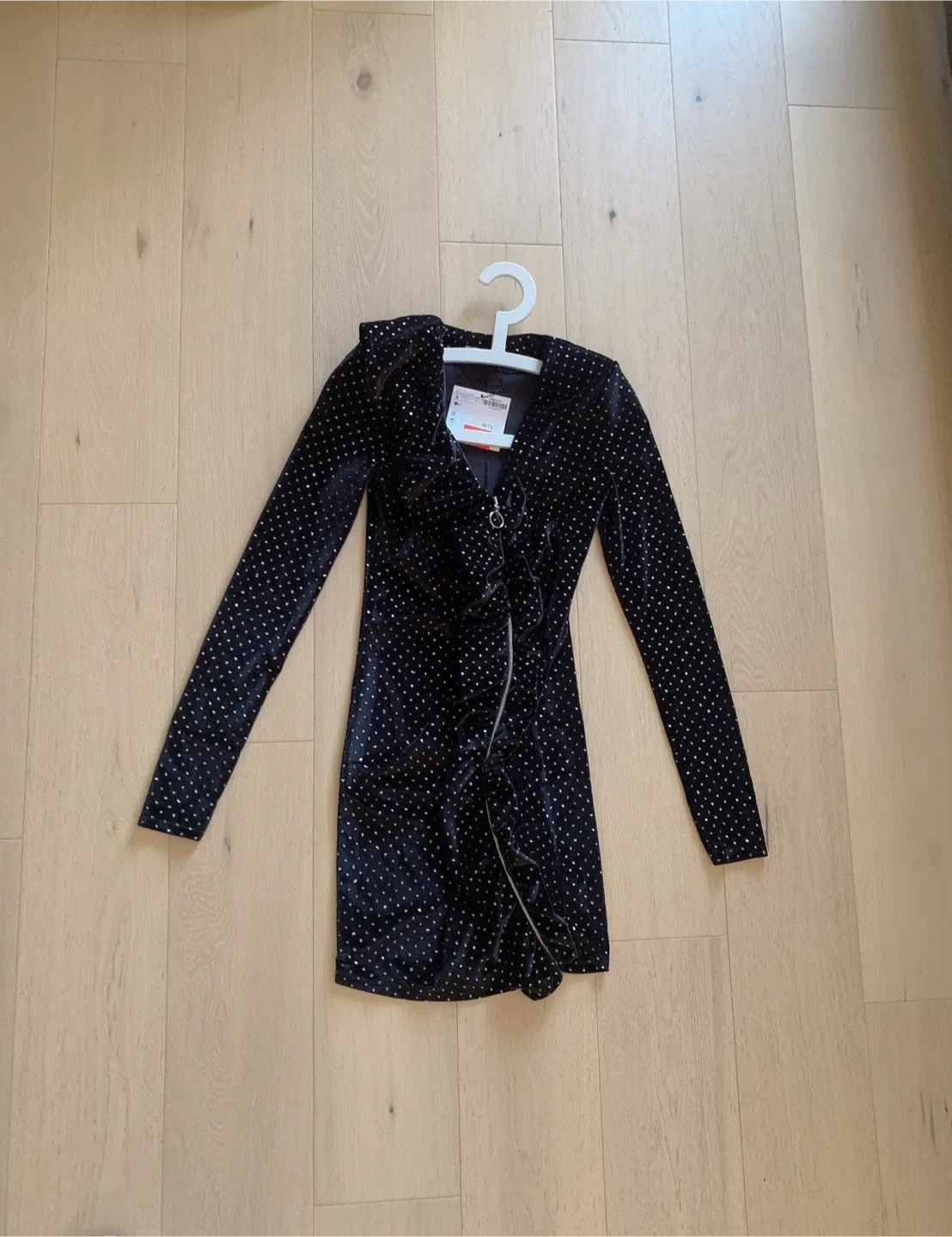 Zara Black Crystal Velvet Mini Dress - Size S image indicator(4)