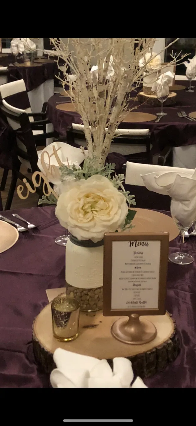 Lot of 12 Rose Gold Tabletop Frames image indicator(4)