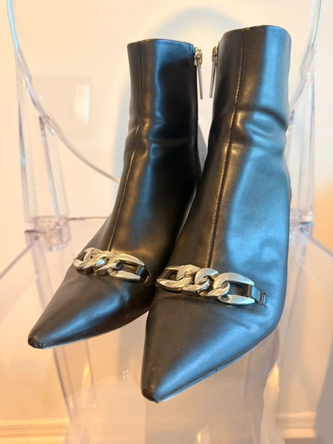 Zara Black Leather Ankle Boots image indicator(2)