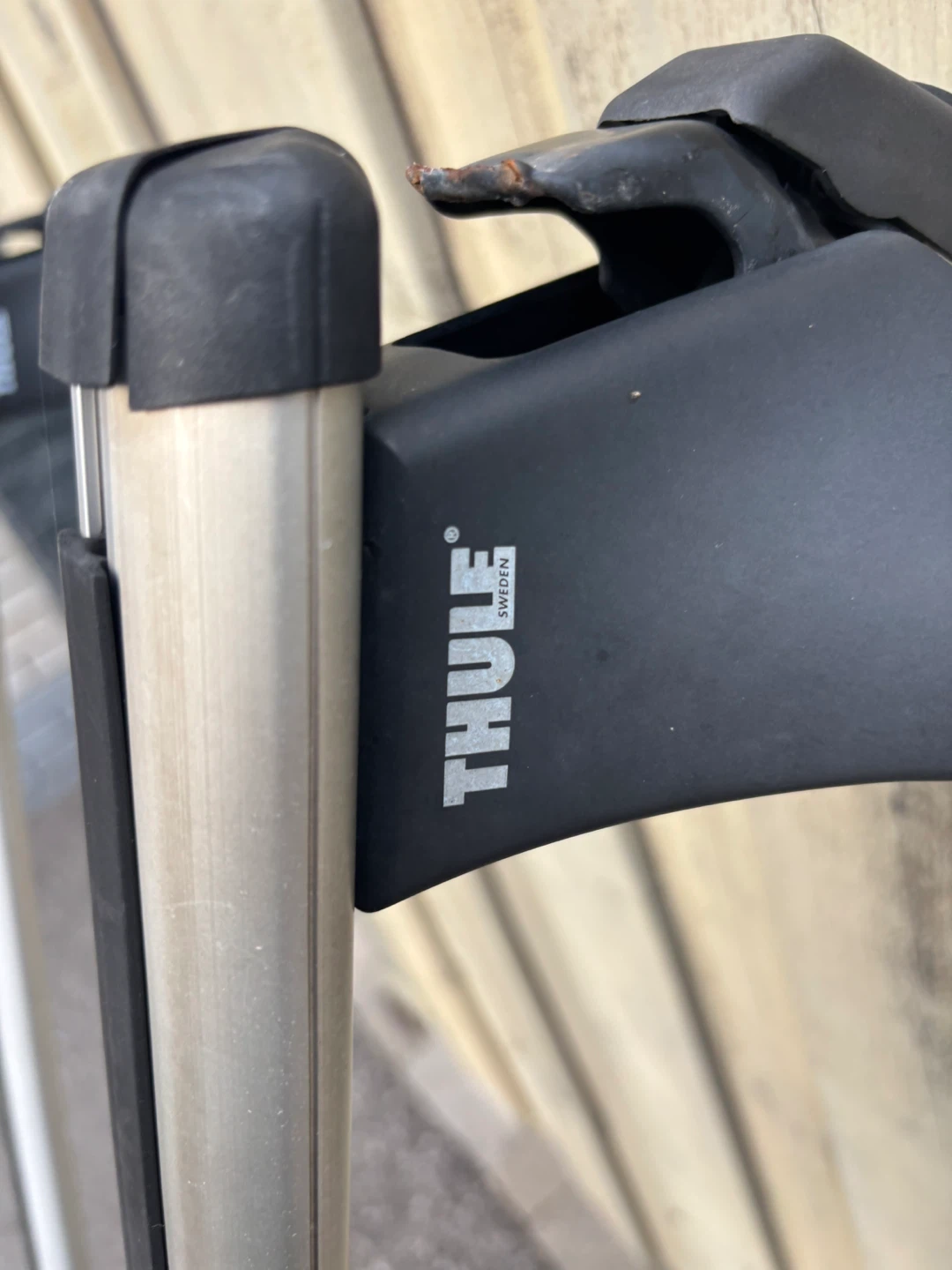 Thule Roof Rack - Silver & Black - photo 4