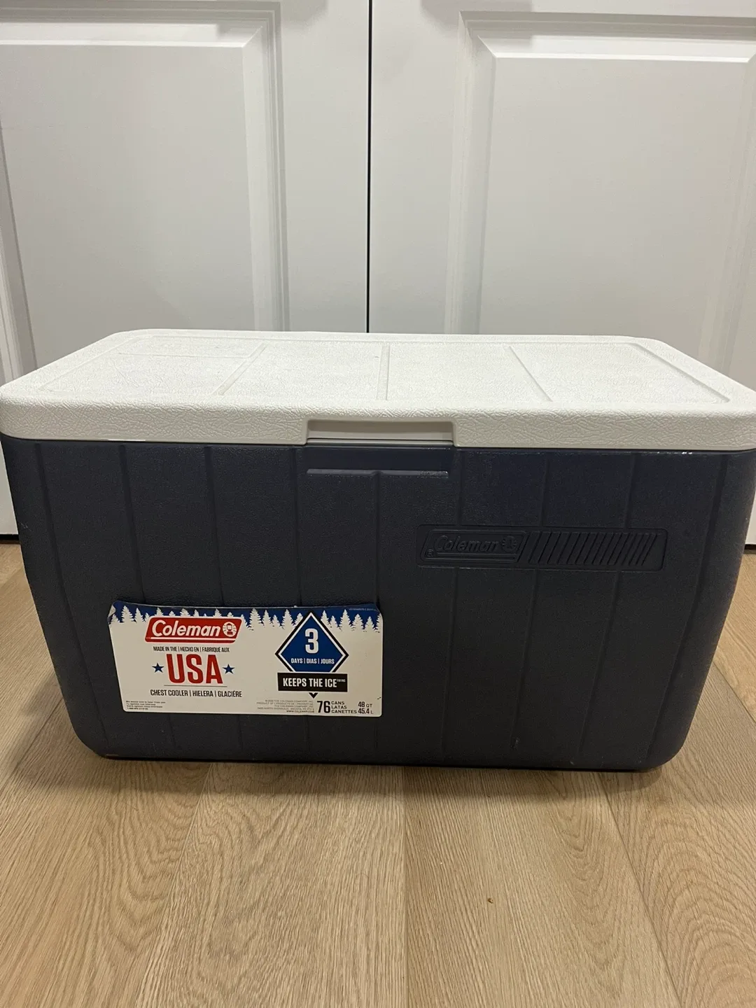 Coleman 76L Chest Cooler image indicator(3)