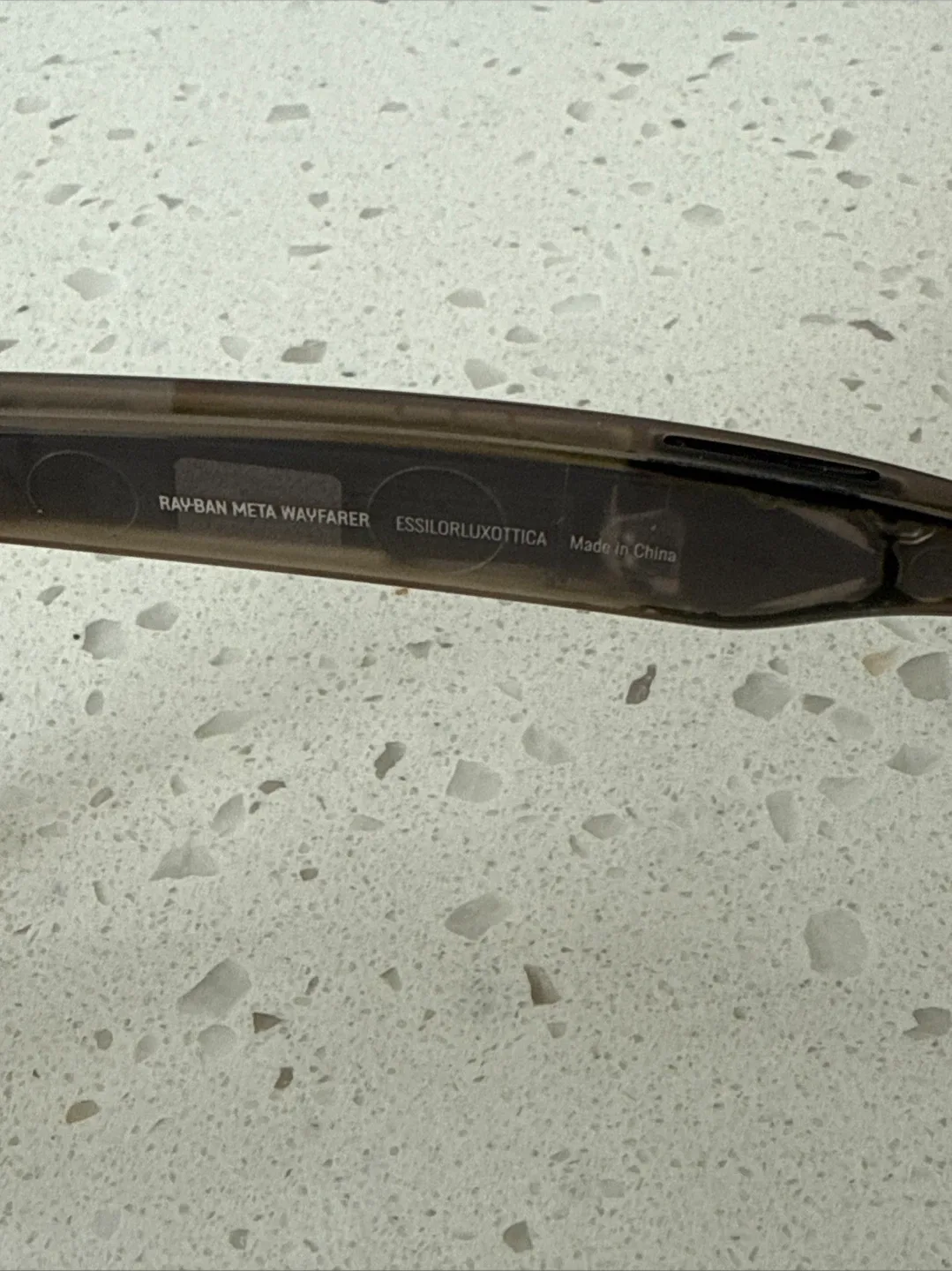 Ray-Ban Wayfarer eyeglasses image indicator(9)