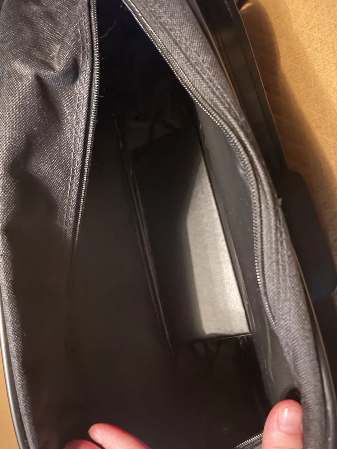 Samsonite Satchel Messenger Bag image indicator(6)