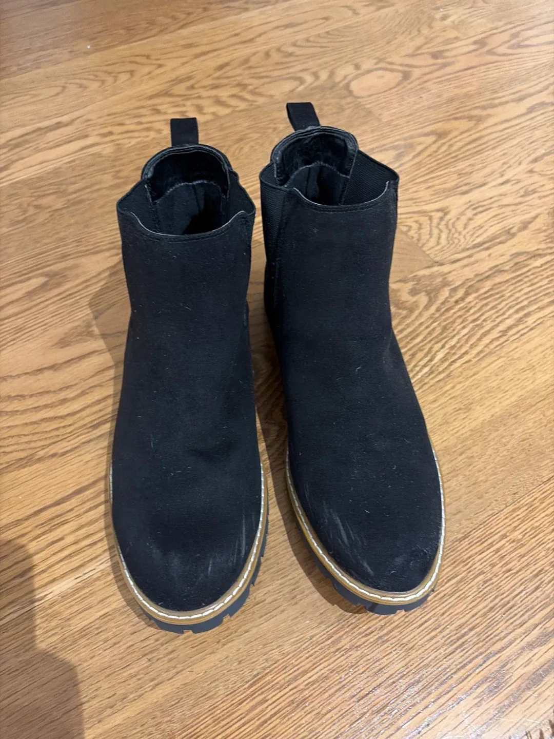 Matt & Nat Black Chelsea Boots image indicator(2)