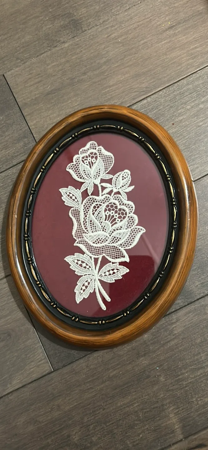 Oval Framed Lace Art thumbnail