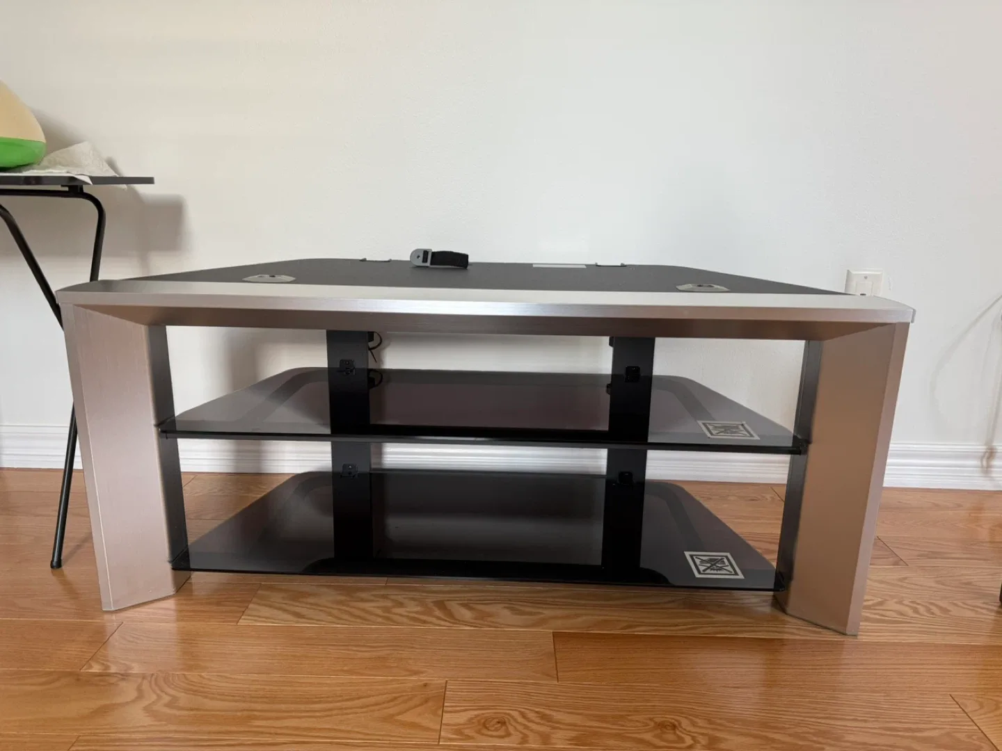 Modern TV Stand with Glass Shelves image indicator(2)