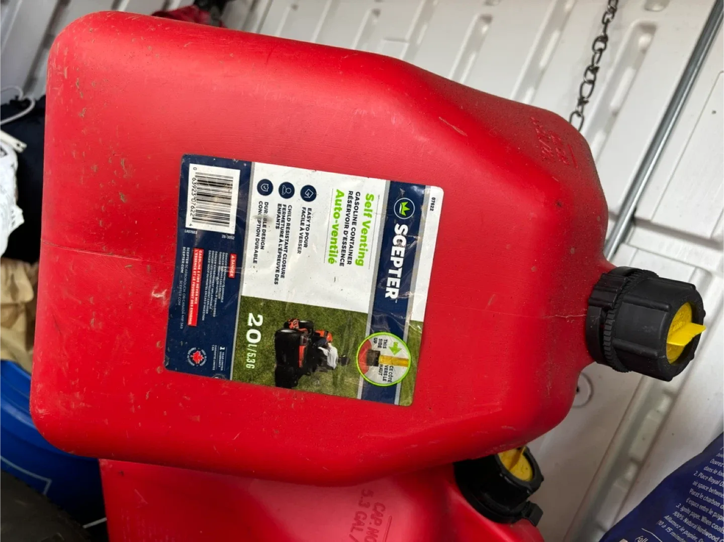 Scepter 20L Gas Can & M-Tech Web Cam image indicator(4)