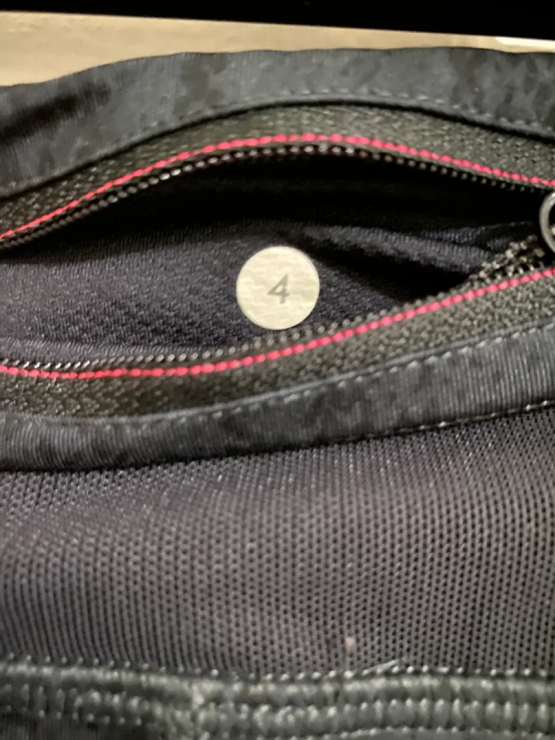 ⬇️CLOSET CLEAROUT - Lululemon capris Size 4 image indicator(6)