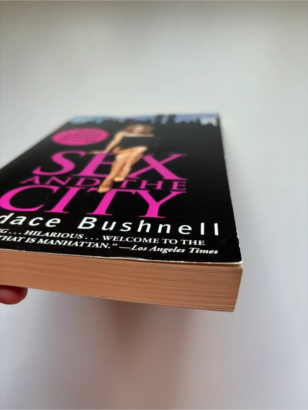 Sex and the City by Candace Bushnell image indicator(4)