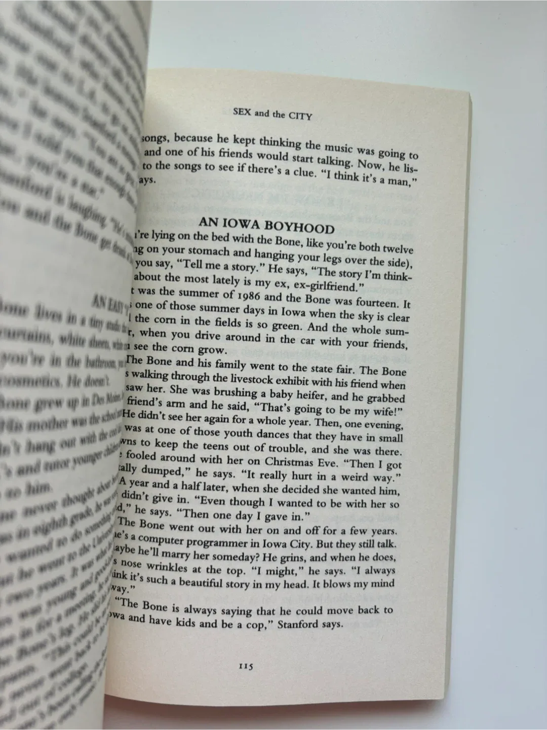 Sex and the City by Candace Bushnell image indicator(3)