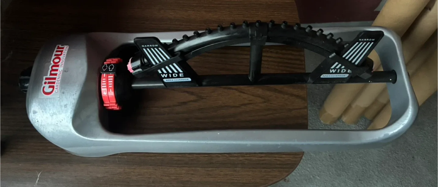 Gilmour Oscillating Sprinkler thumbnail