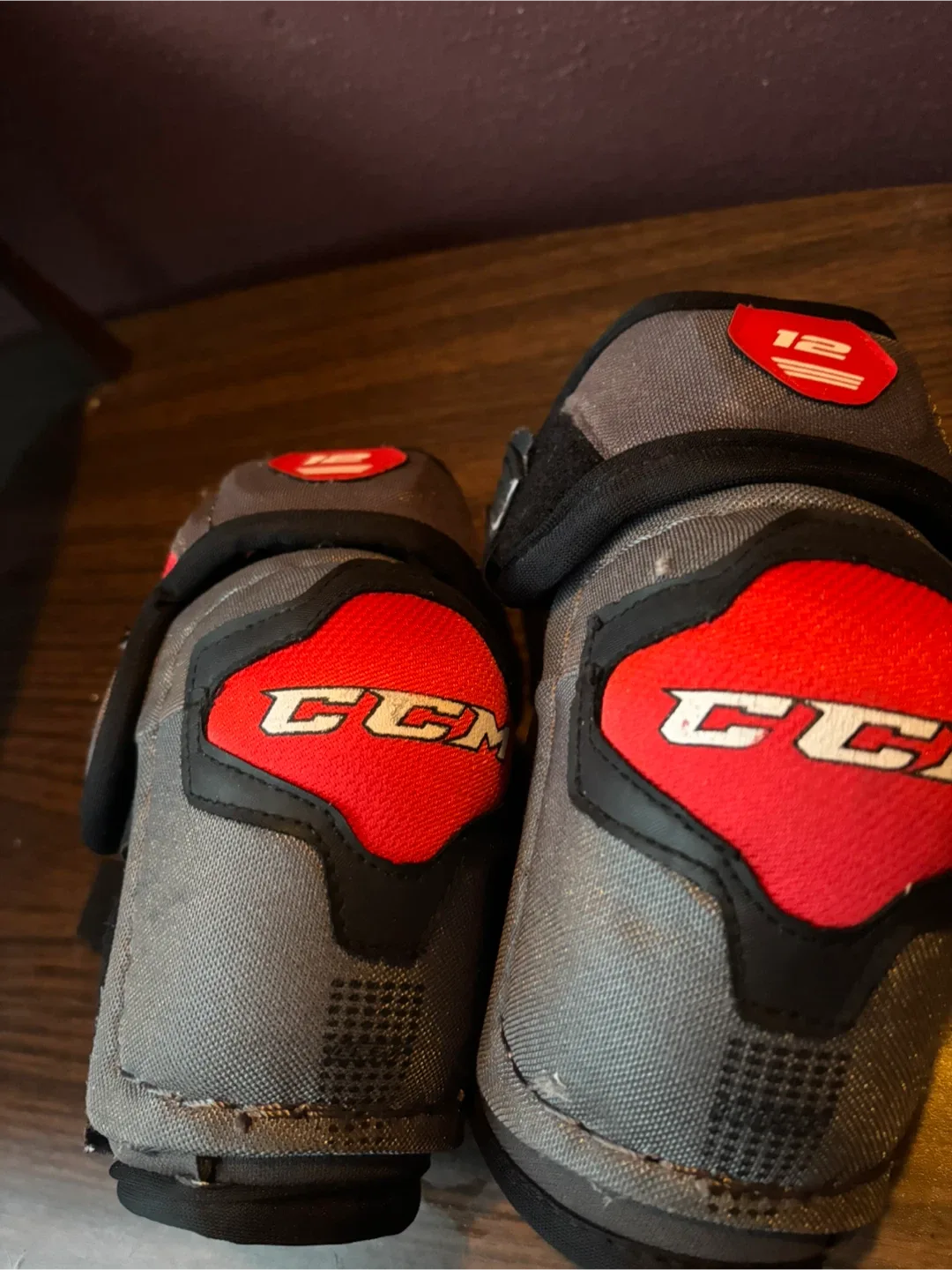 CCM Hockey Elbow Pads - Junior Small image indicator(3)
