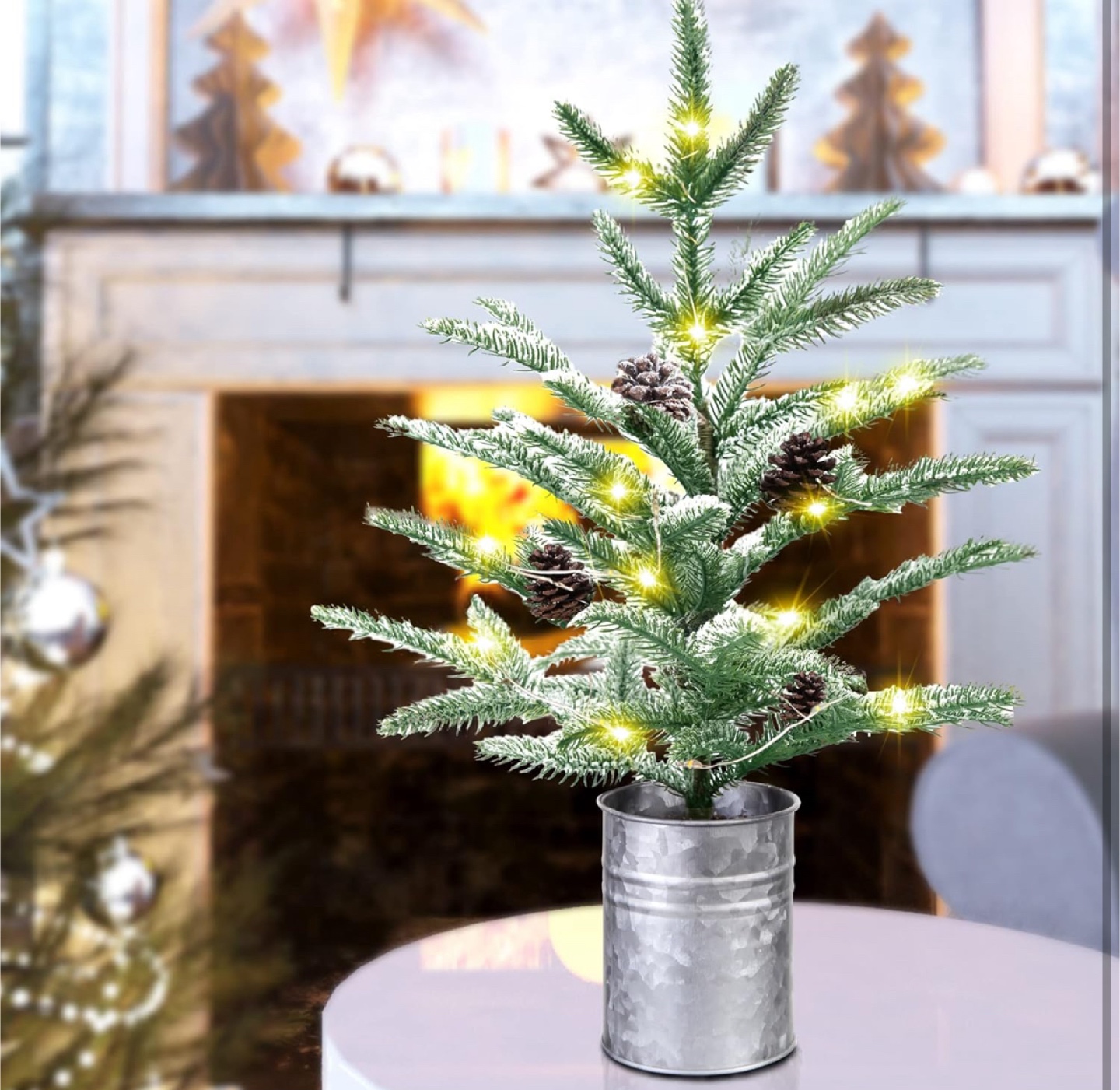Mini Christmas Tree with Lights & Pinecones - photo 4
