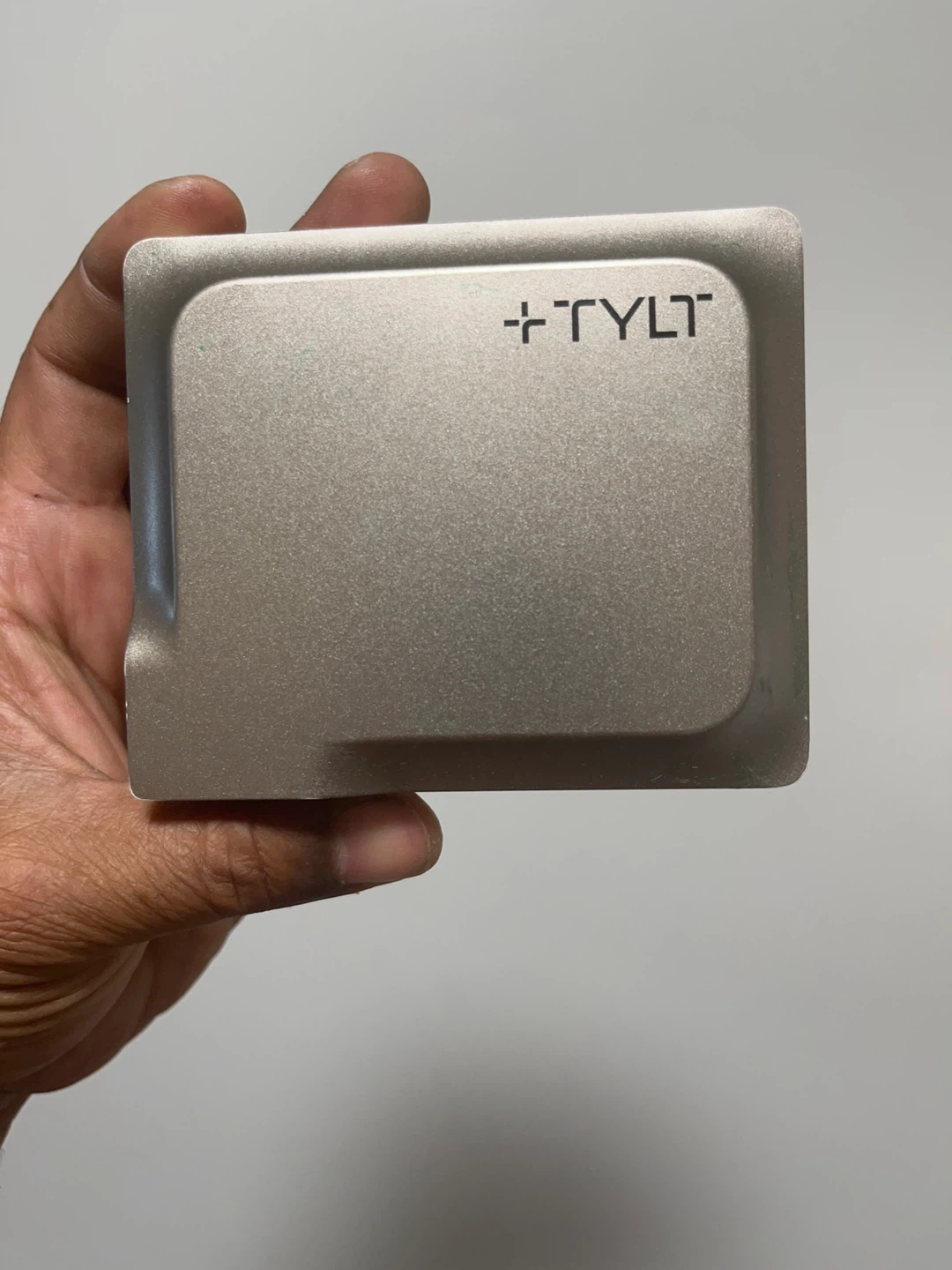TYLT Energi Charging Hub - photo 4