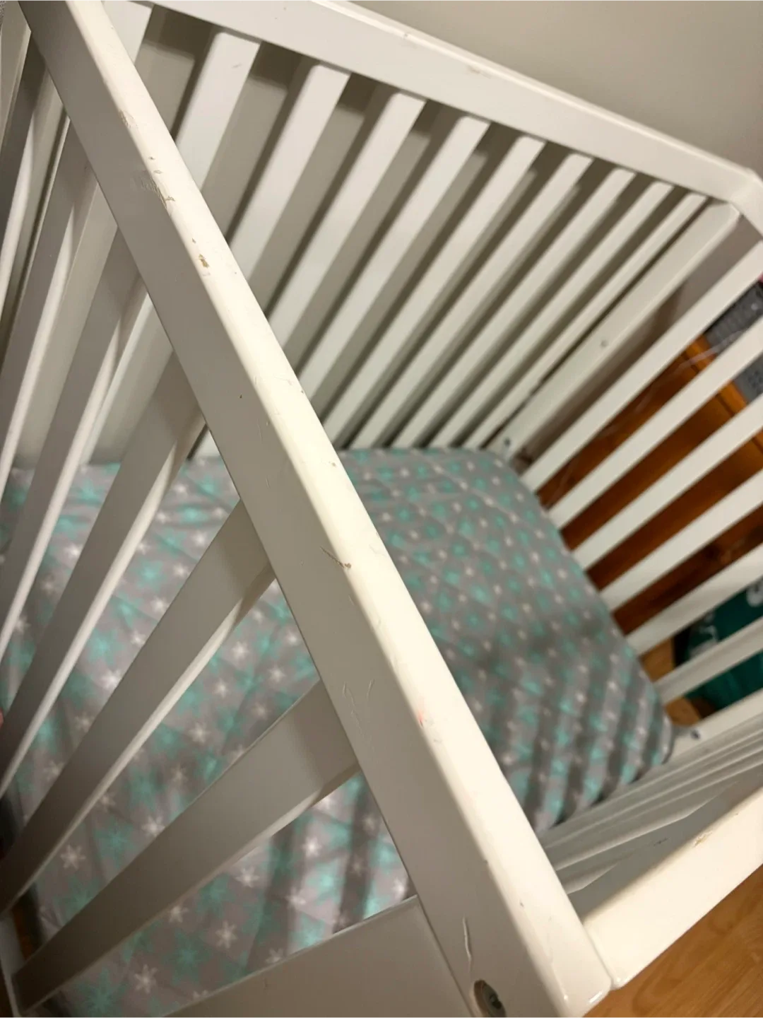 White Baby mini Crib image indicator(6)