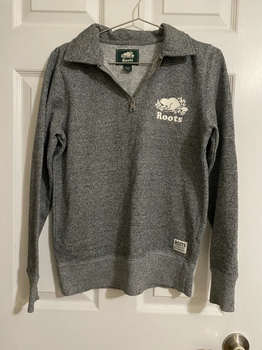 ⬇️ CLOSET CLEAROUT - Roots Canada XS Pullover thumbnail