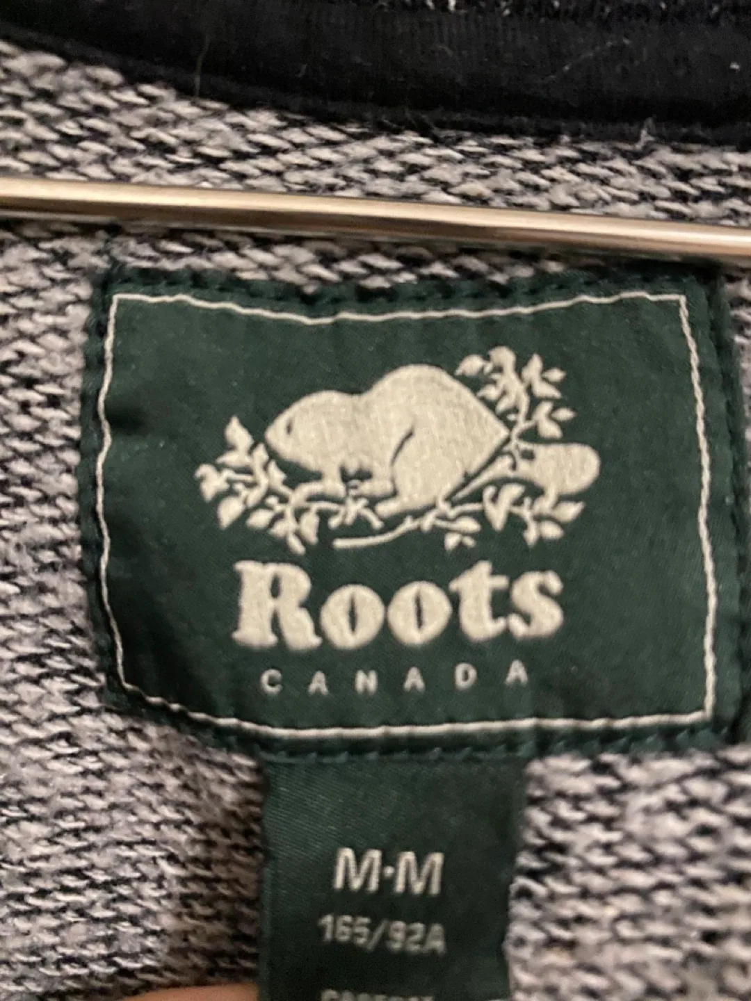 ⬇️CLOSET CLEAROUT - Roots Canada Full Zip Hoodie - Size M image indicator(3)