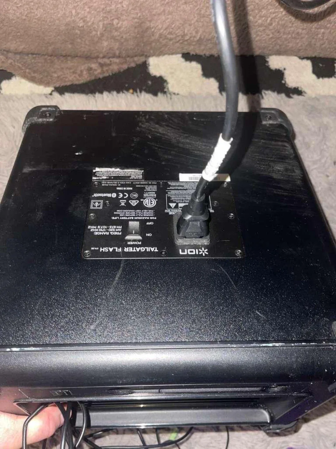 ION Tailgater Flash Portable Bluetooth Speaker image indicator(6)