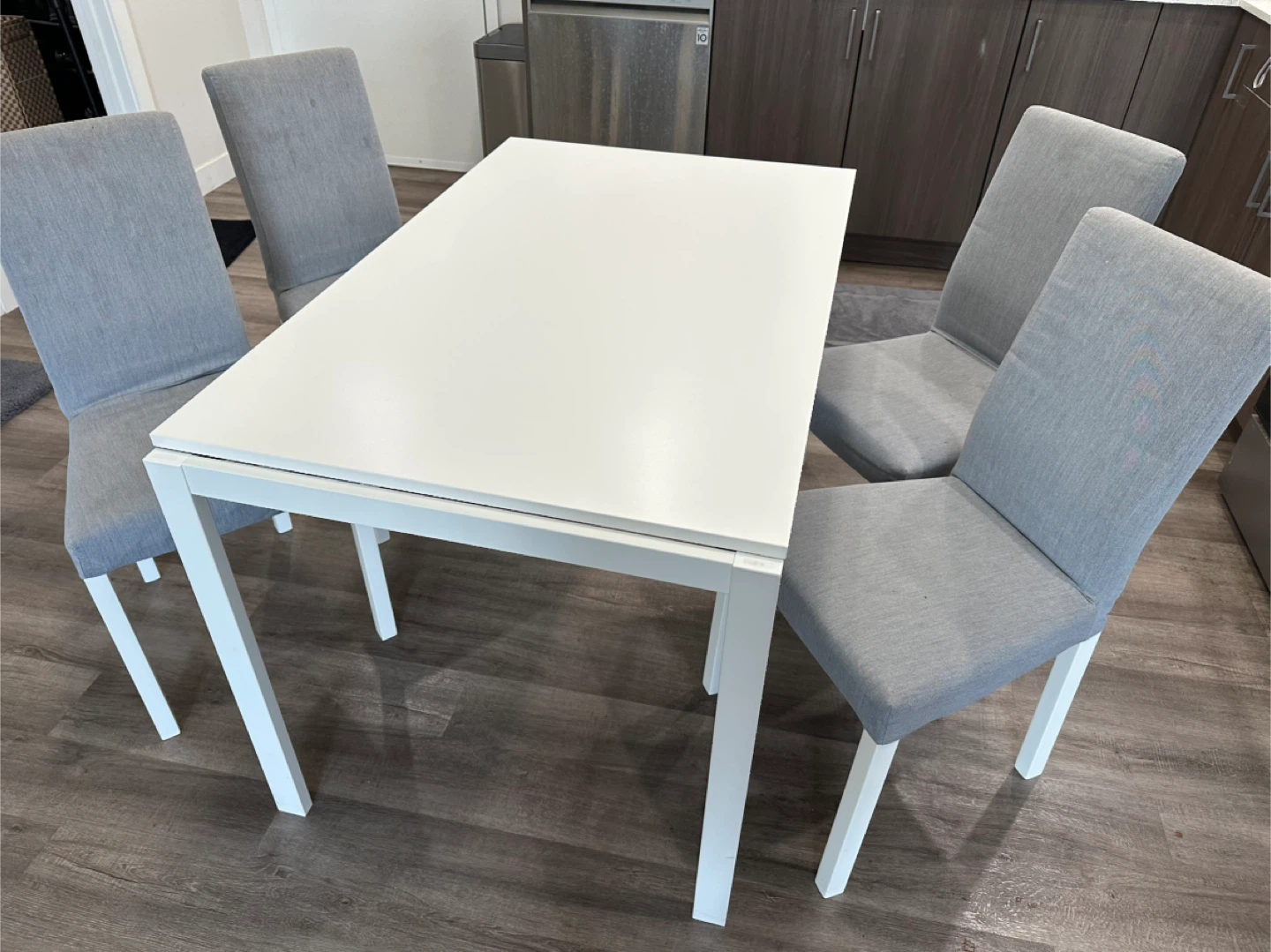 White Extendable Dining Table with 4 Chairs - photo 5